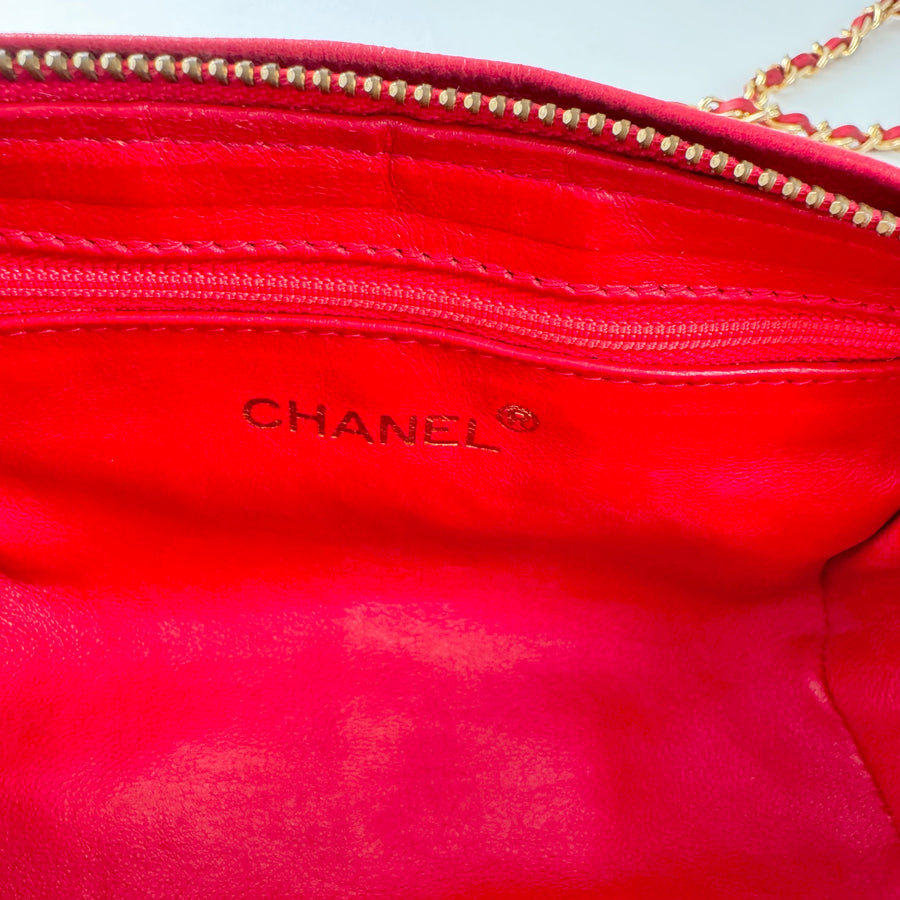 Chanel Vintage Diamond CC Barrel Bag Quilted Mini Red