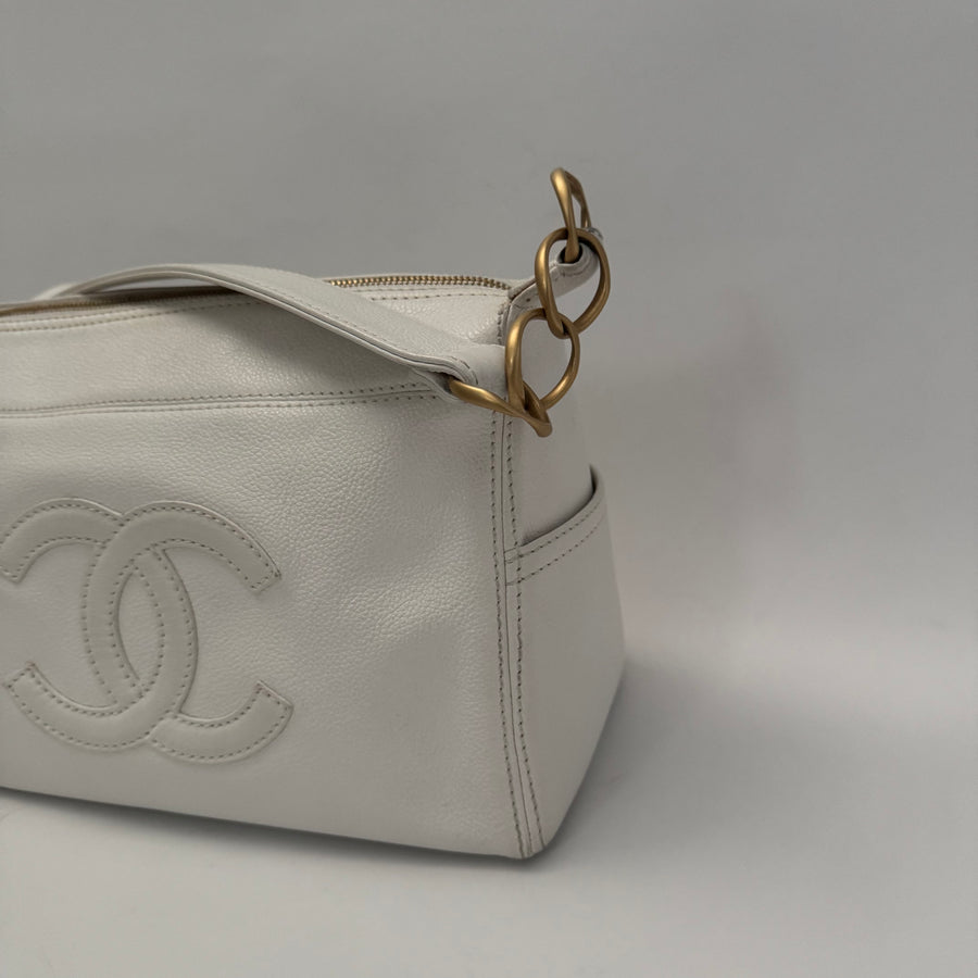 CHANEL Calfskin Timeless CC Shoulder Bag, White