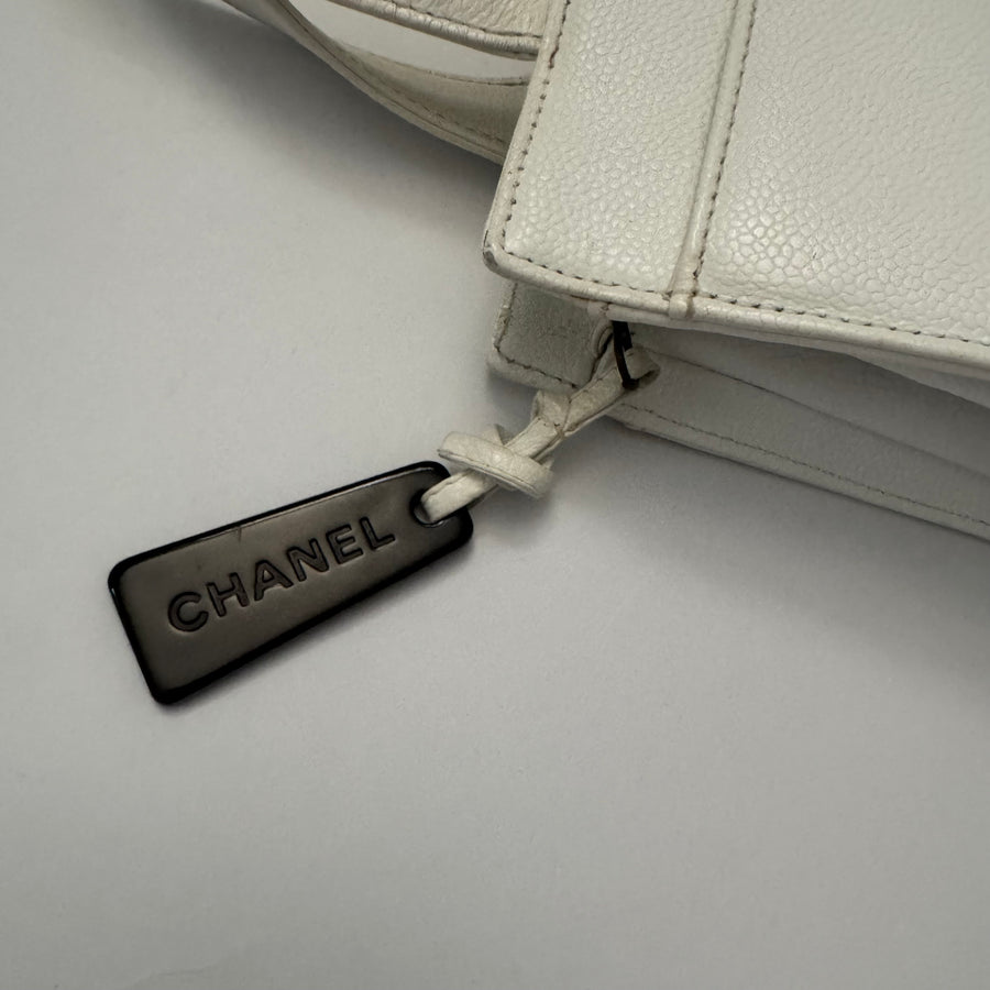 Chanel Vintage CC Lock Tote Caviar Medium White Leather