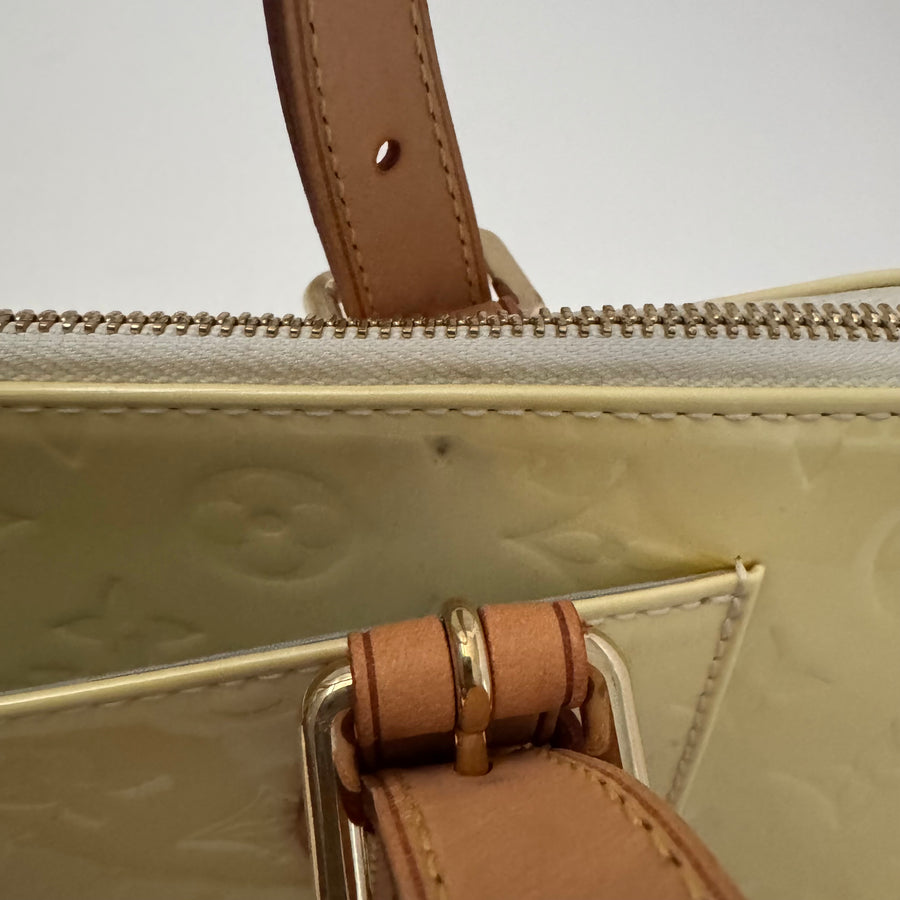 LOUIS VUITTON Monogram Vernis Rosewood Ave Perle