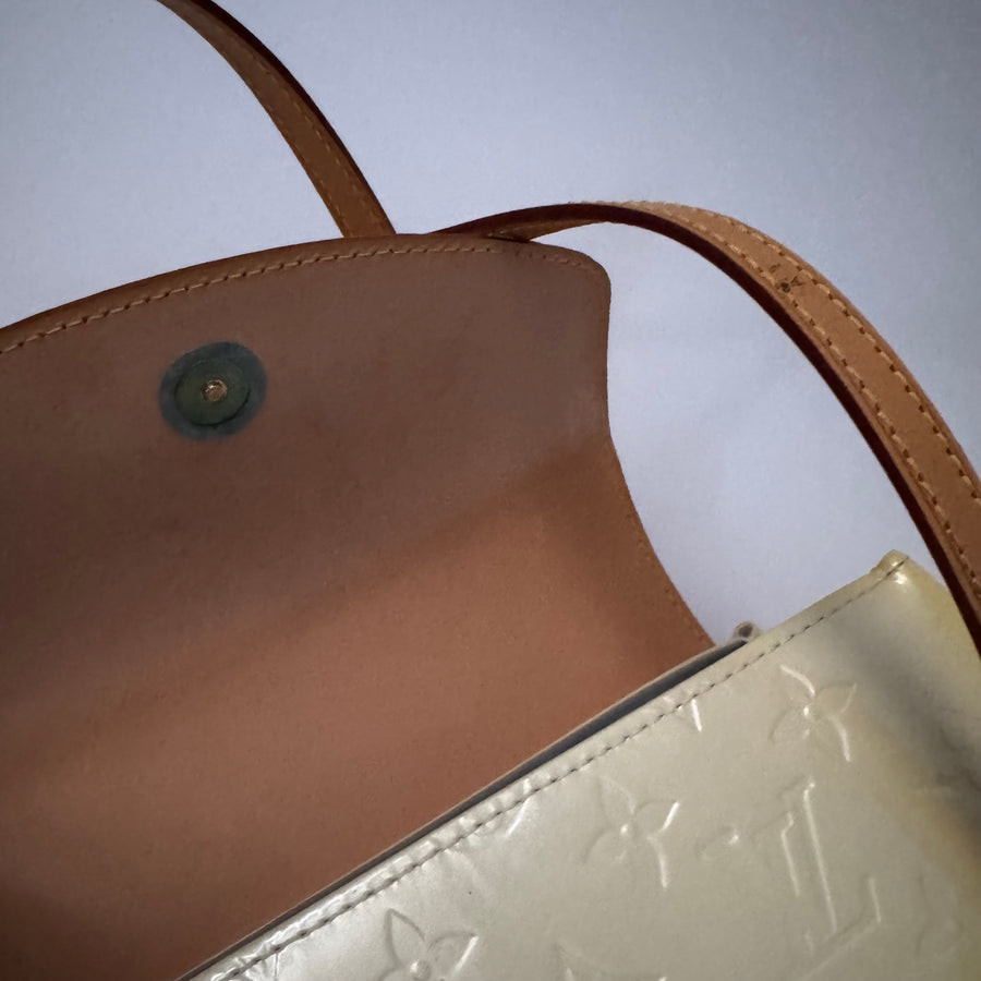 Louis Vuitton Monogram Vernis Perle Biscayne Bay PM