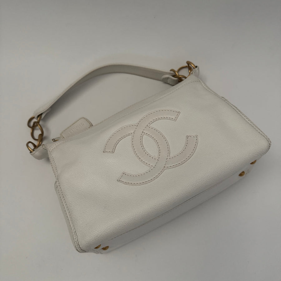 CHANEL Calfskin Timeless CC Shoulder Bag, White