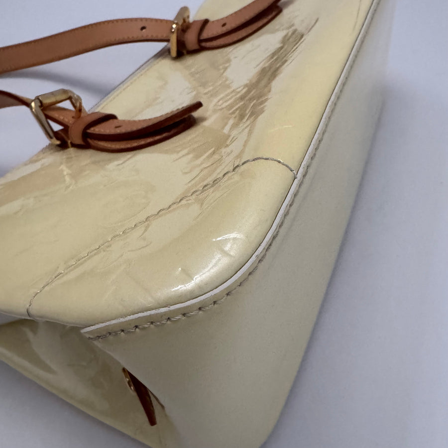 LOUIS VUITTON Monogram Vernis Rosewood Ave Perle