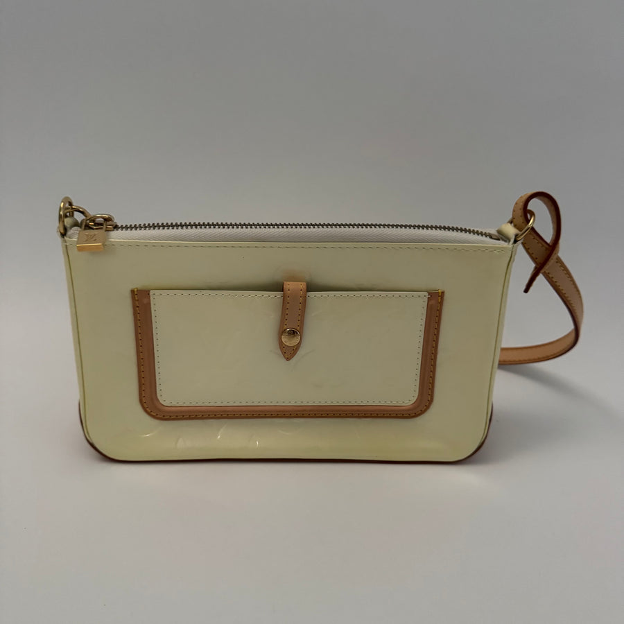 Louis Vuitton Mallory Square Ivoire Monogram Vernis Bag