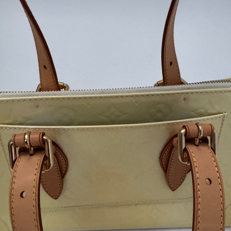 LOUIS VUITTON Monogram Vernis Rosewood Ave Perle