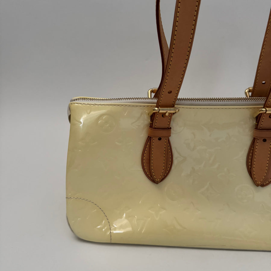 LOUIS VUITTON Monogram Vernis Rosewood Ave Perle