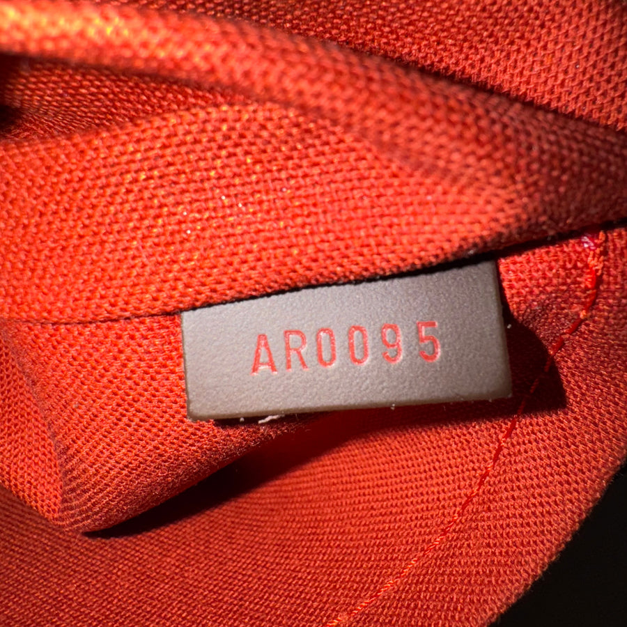 Louis Vuitton Illovo MM Damier Ebene