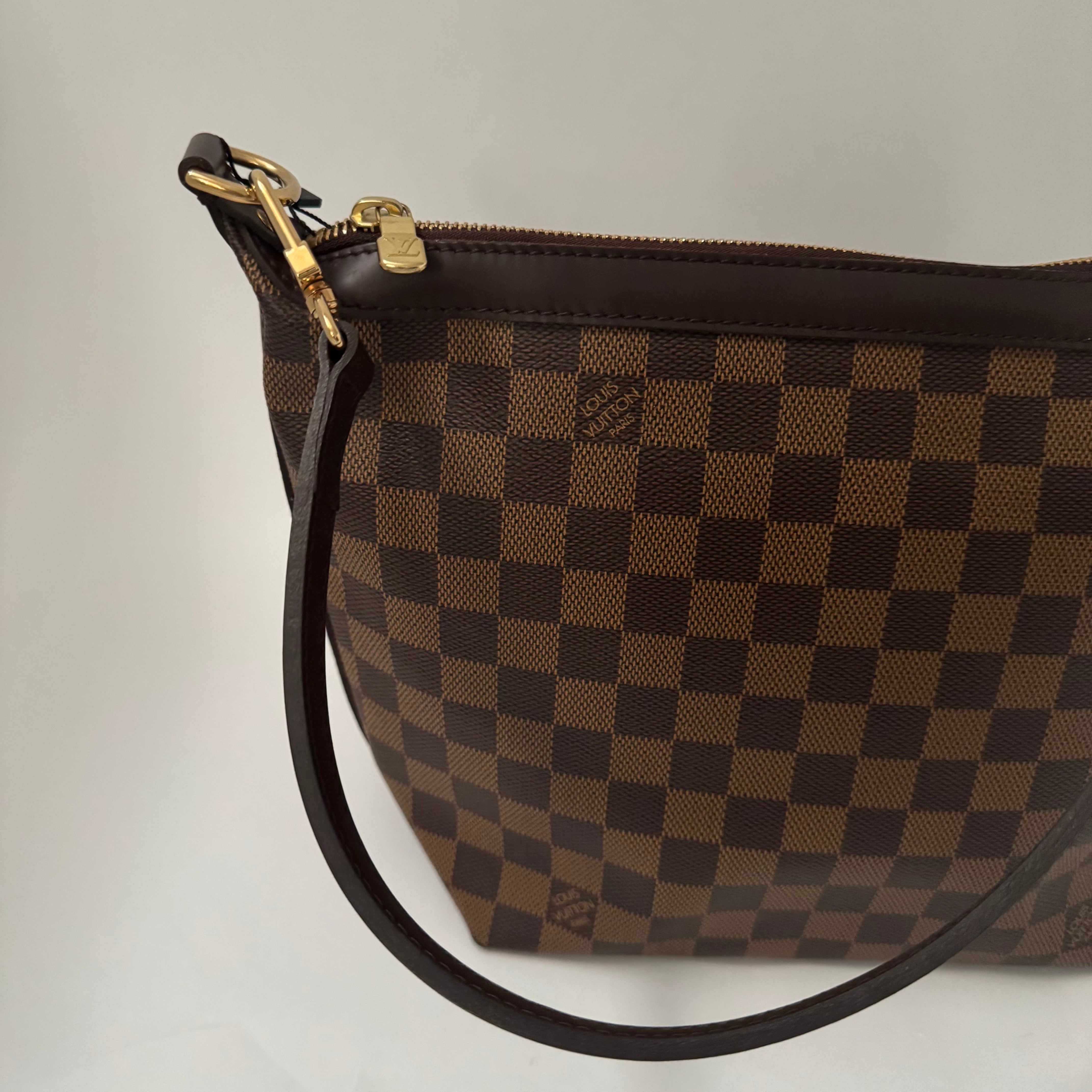 Louis Vuitton Illovo MM Damier Ebene