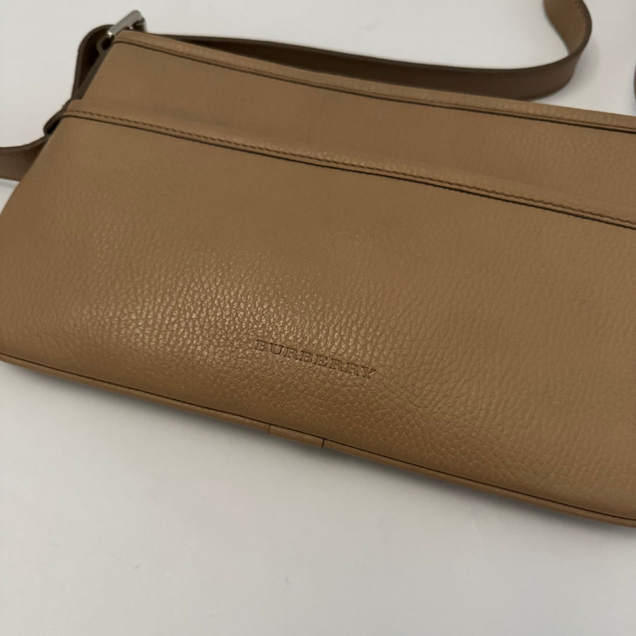 Burberry London Leather Shoulder Bag - Beige