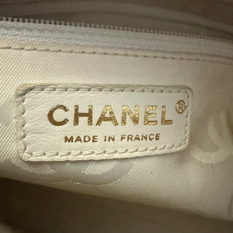 CHANEL Calfskin Timeless CC Shoulder Bag, White