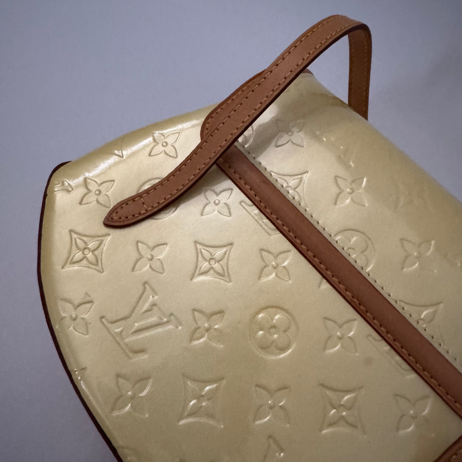 Louis Vuitton Monogram Vernis Perle Biscayne Bay PM