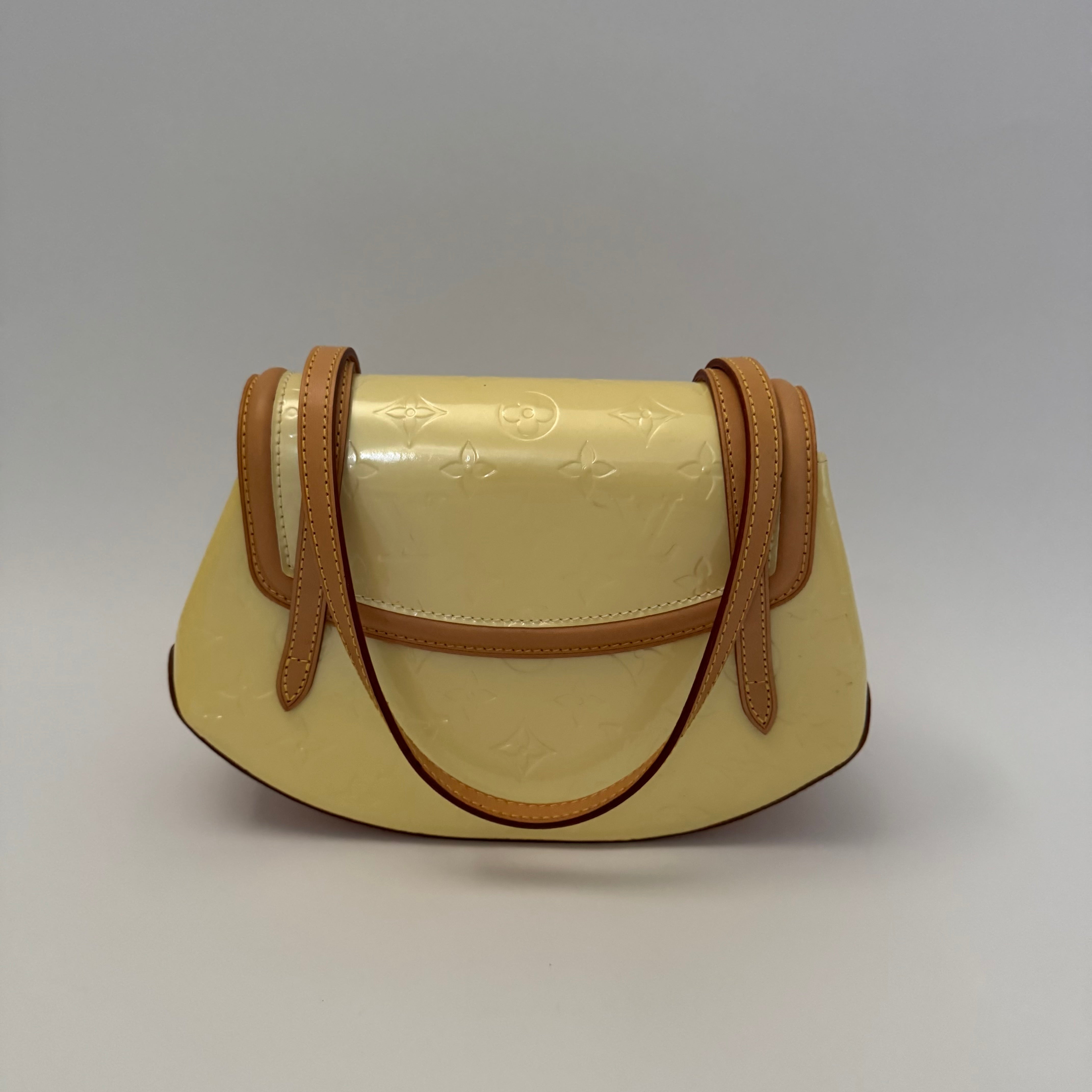 Louis Vuitton Monogram Vernis Perle Biscayne Bay PM