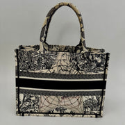 CHRISTIAN DIOR Canvas Embroidered Around The World Book Large Tote Blue