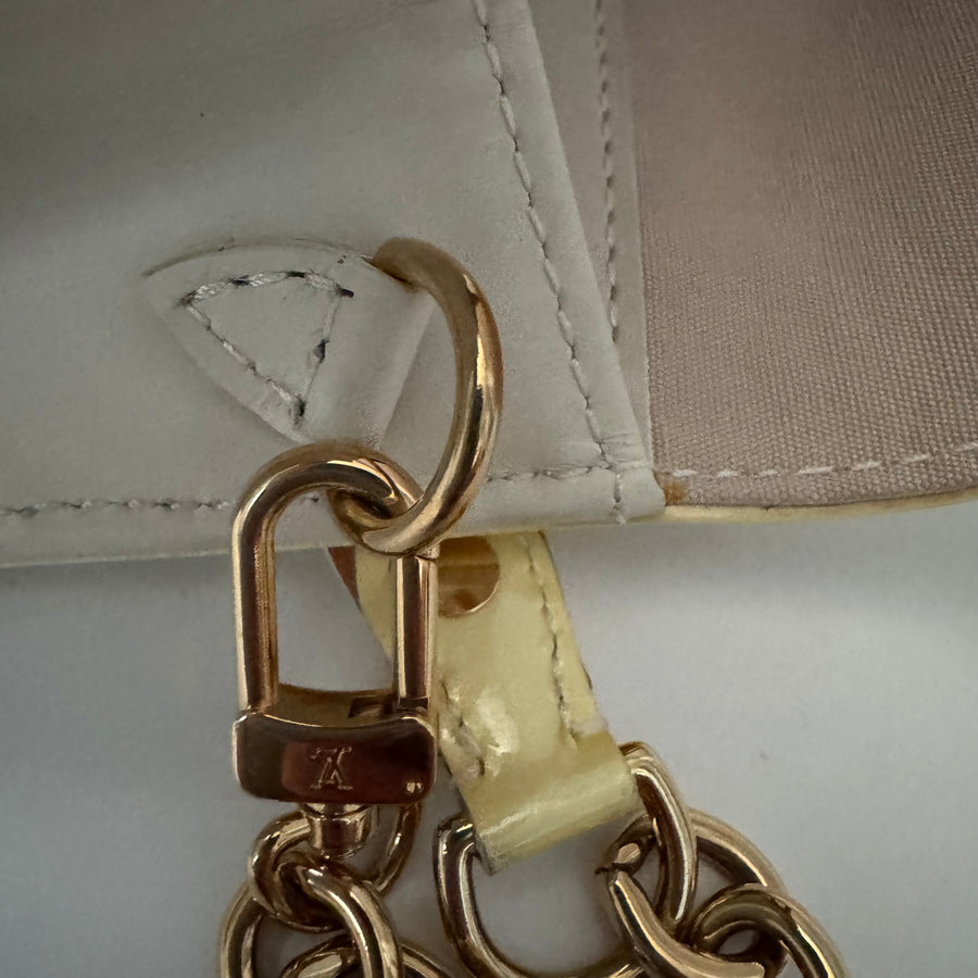 LOUIS VUITTON Perle Monogram Vernis Sunset Boulevard Bag