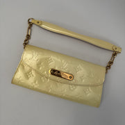 LOUIS VUITTON Perle Monogram Vernis Sunset Boulevard Bag