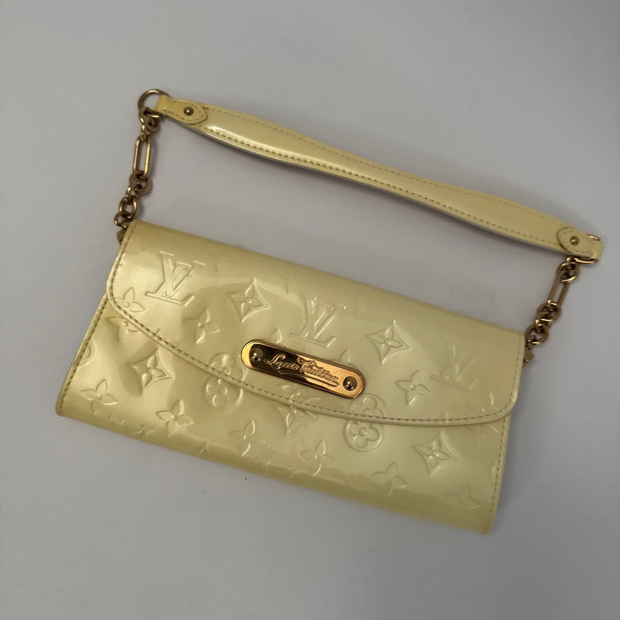 LOUIS VUITTON Perle Monogram Vernis Sunset Boulevard Bag