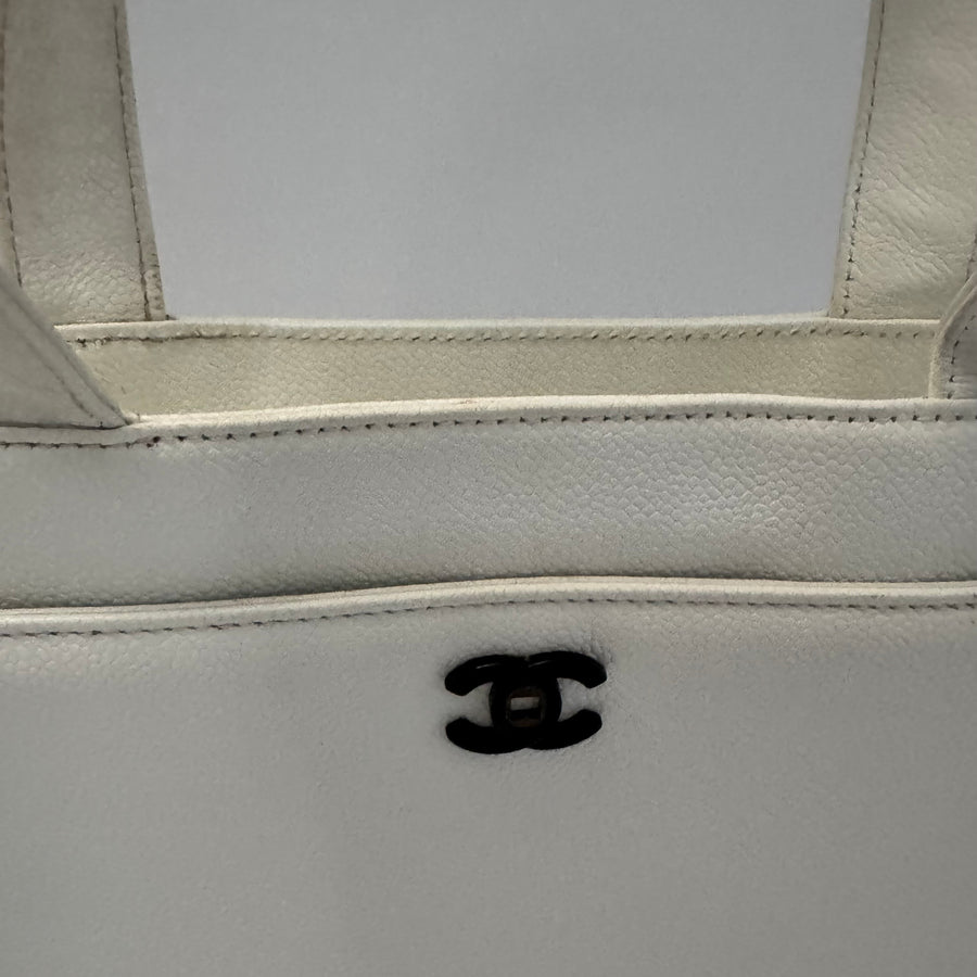 Chanel Vintage CC Lock Tote Caviar Medium White Leather