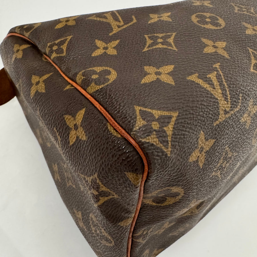 Louis Vuitton Speedy 25 Monogram Bag