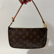 Louis Vuitton Pochette Accesoires Monogram