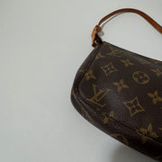 Louis Vuitton Pochette Accesoires Monogram
