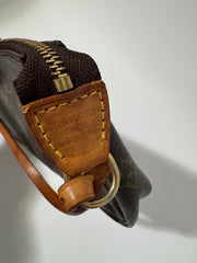 Louis Vuitton Pochette Accesoires Monogram