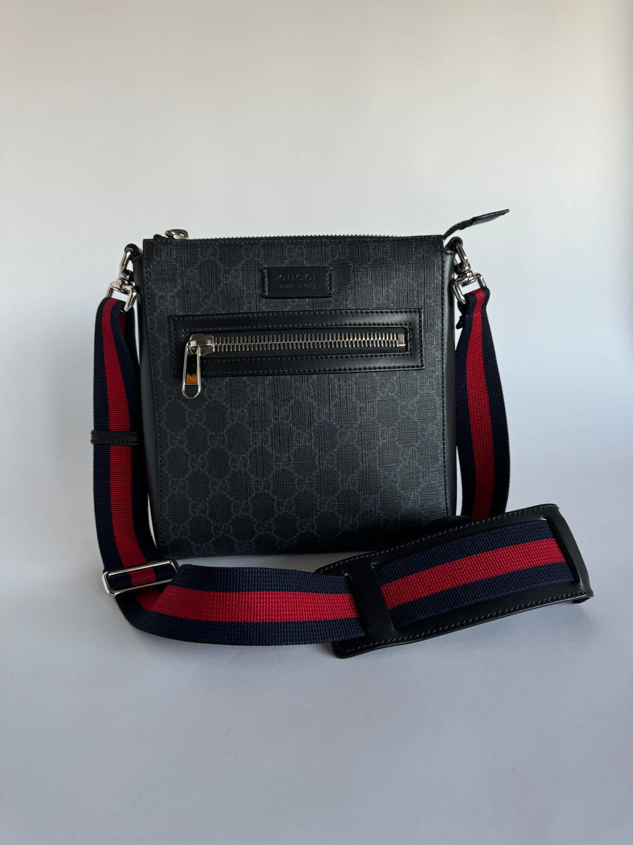 Gucci GG Supreme Monogram Web Small Flat Messenger Bag Black Grey