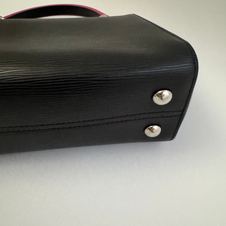 Louis Vuitton Epi Cluny BB Black