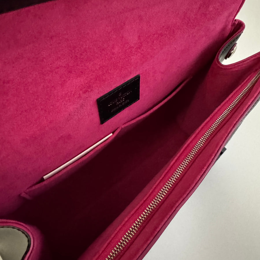 Louis Vuitton Epi Cluny BB Black