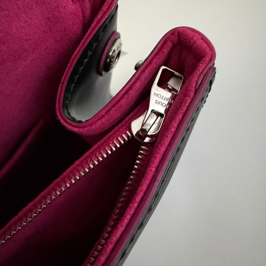 Louis Vuitton Epi Cluny BB Black