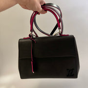 Louis Vuitton Epi Cluny BB Black