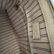 Louis Vuitton Pont Neuf Empreinte Dune MM